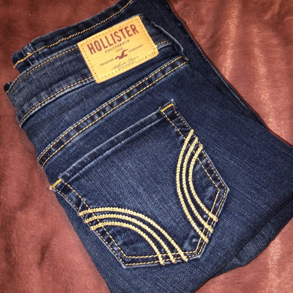 HOLLISTER JEANS